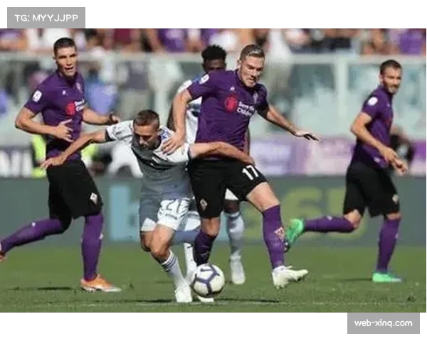 佛罗伦萨主场对阵萨索洛,中场控制力定胜负