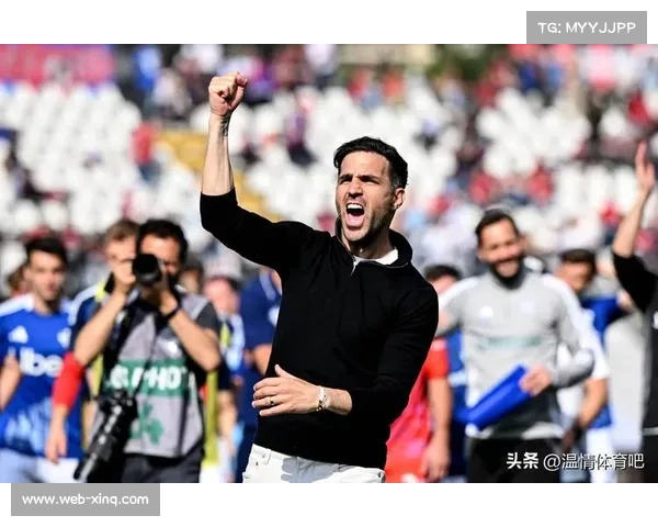 科莫快速反击威胁拉齐奥，法布雷加斯临场指挥受赞誉