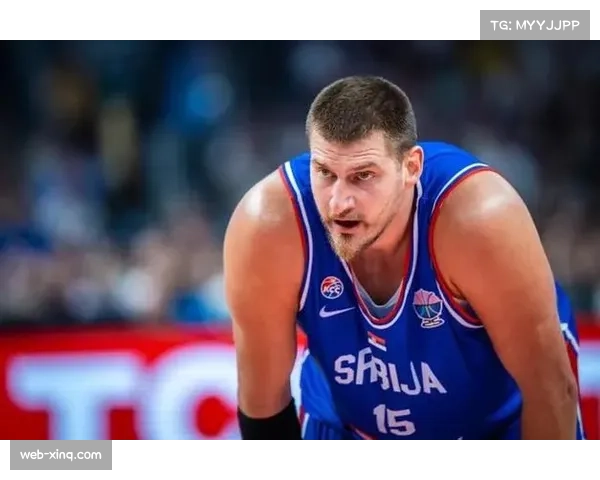 约基奇高位策应瞬间：中锋成进攻发起核心